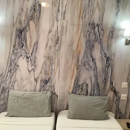 בית הארחה Whitestar Salina