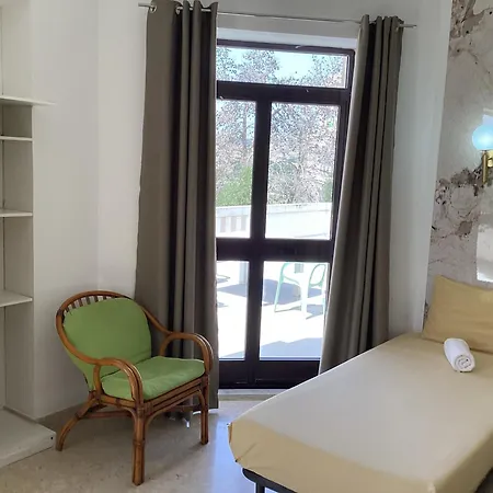 Whitestar Vendégház 3*