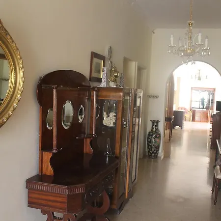 Whitestar Vendégház 3*