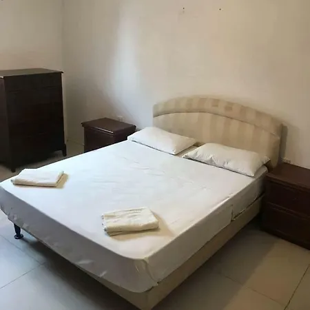 Konukevi Whitestar 2*