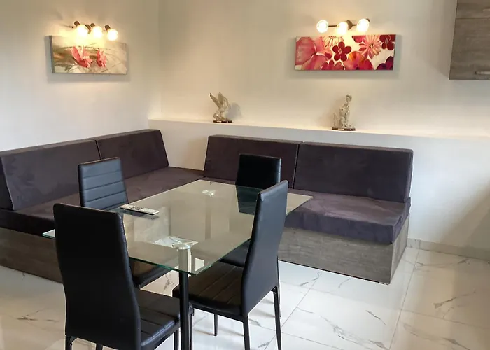 Casa de hóspedes Whitestar 3*