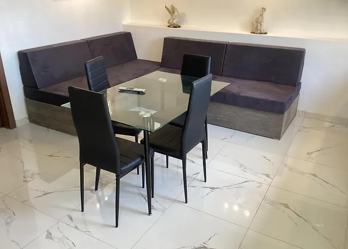 Casa de hóspedes Whitestar 3*