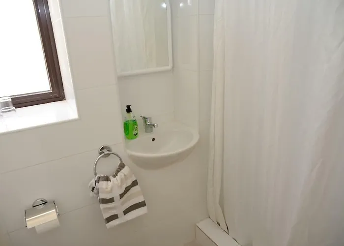 Casa de hóspedes Whitestar 3*